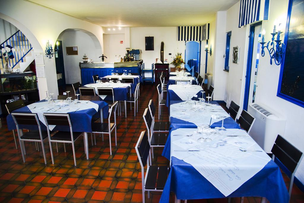 Hotel Ristorante Meson Feliz แตร์ราชินา ภายนอก รูปภาพ